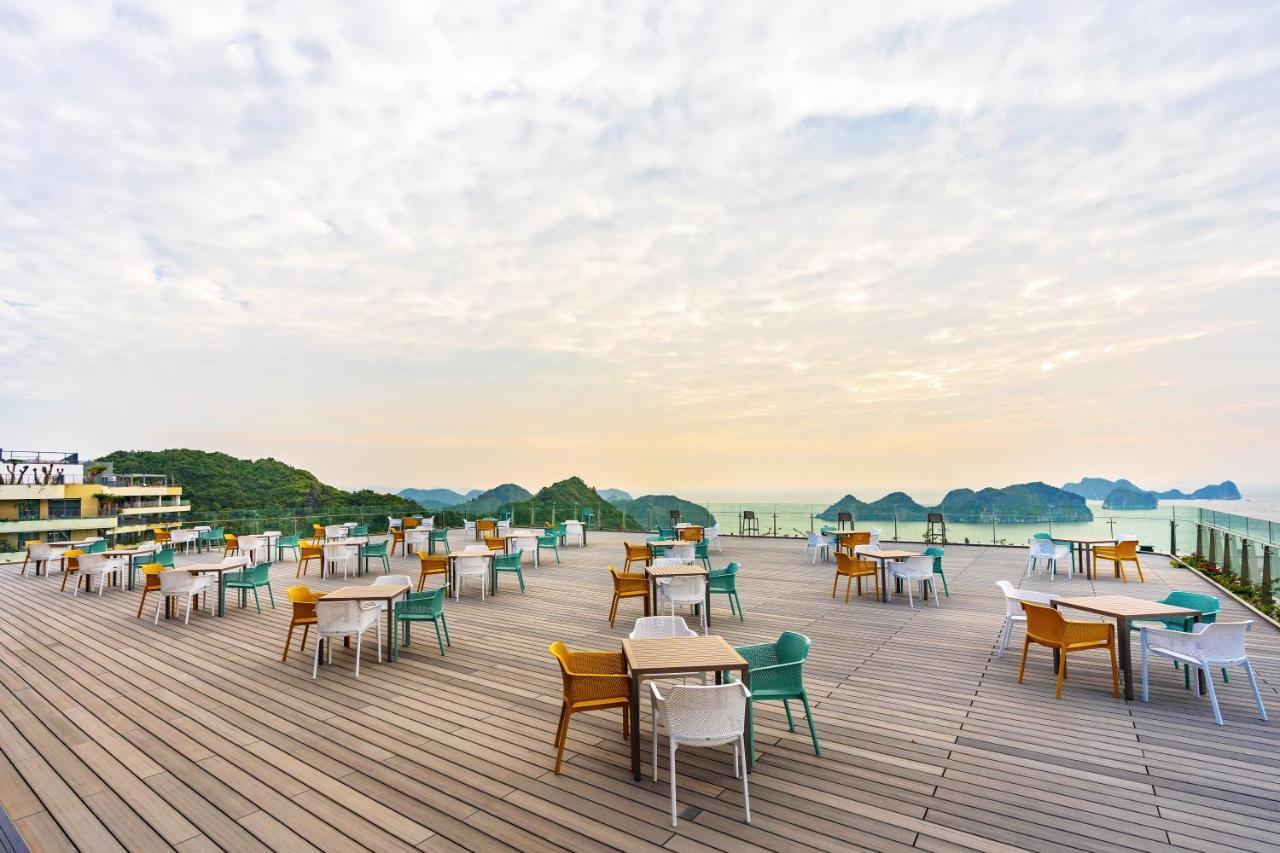 Flamingo Premium Lan Ha Bay Resort Hai Phong Exteriör bild
