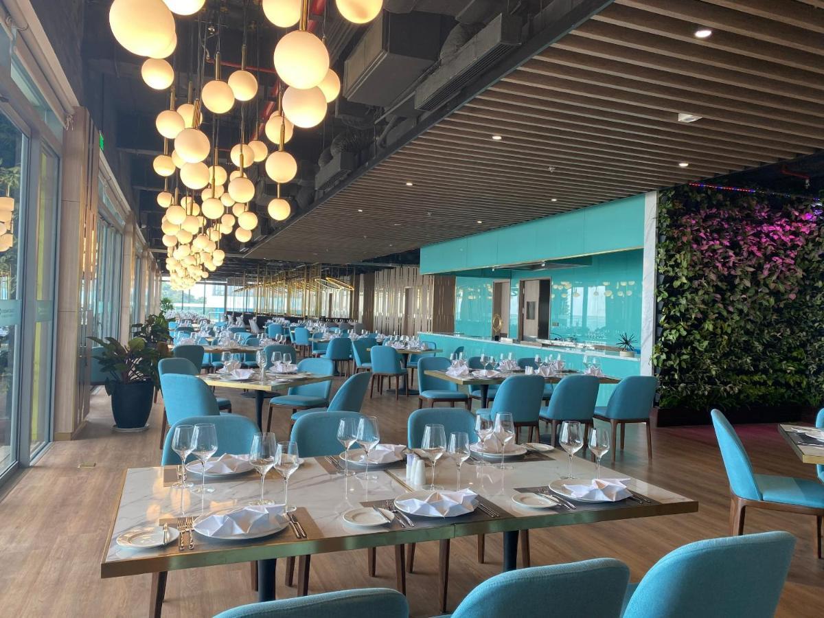 Flamingo Premium Lan Ha Bay Resort Hai Phong Exteriör bild