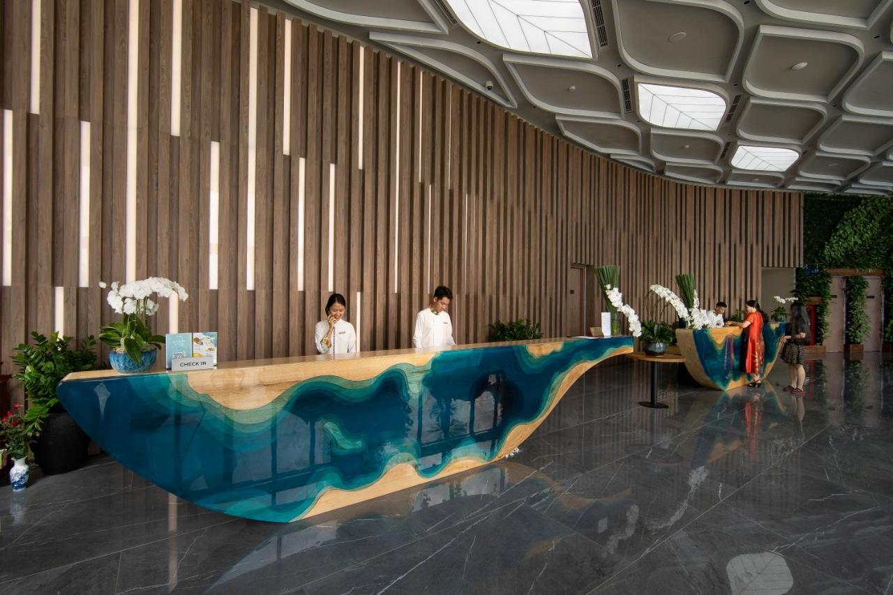 Flamingo Premium Lan Ha Bay Resort Hai Phong Exteriör bild