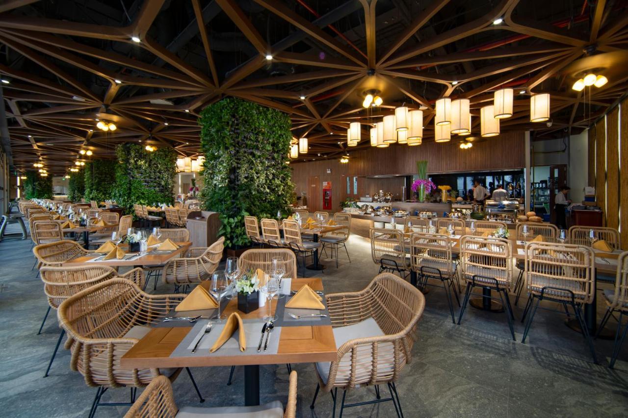 Flamingo Premium Lan Ha Bay Resort Hai Phong Exteriör bild